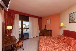 Hotel Can Pamplona Vic