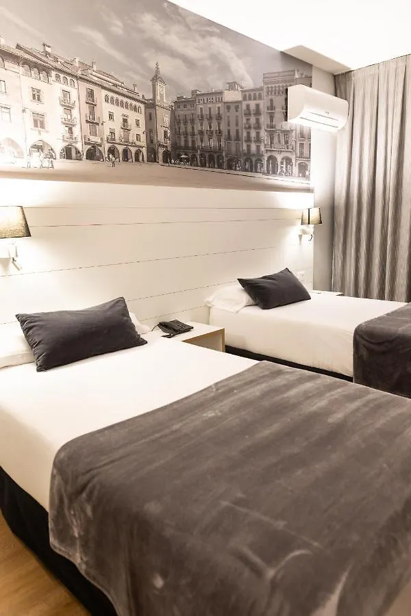 Hotel Can Pamplona Vic Espanha