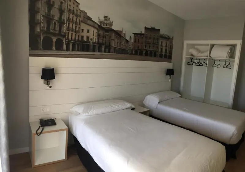 Hotel Can Pamplona Vic